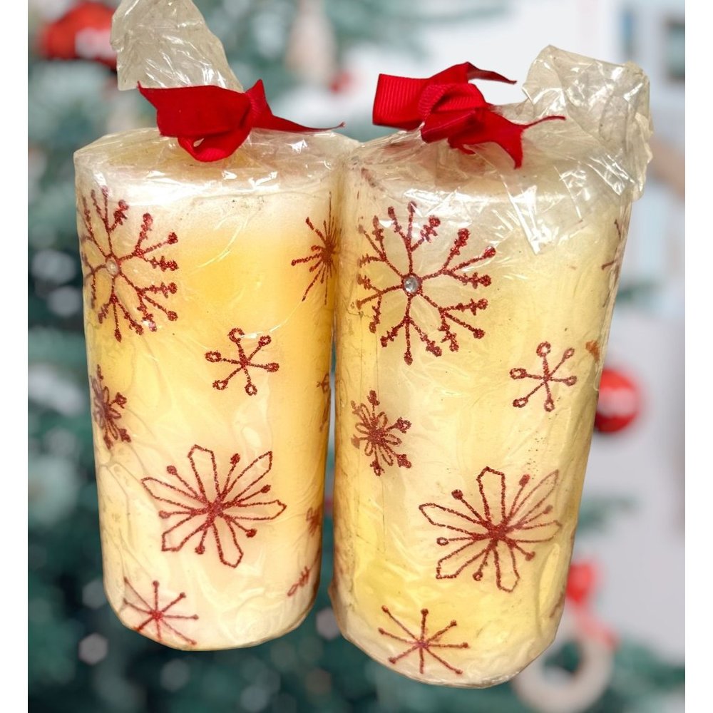 VTG NWT Christmas Snowflake Pillar Candle Kohl's Wax Embossed Festive Mantle